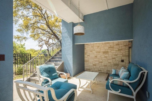 Lakeside Villa image 18